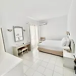 El Sol Hotel Kapsálion