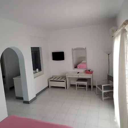 El Sol Hotel 2*