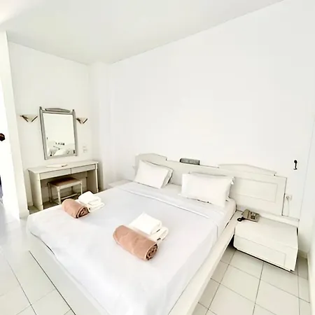 El Sol Hotel 2*