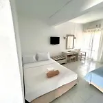 El Sol Hotel