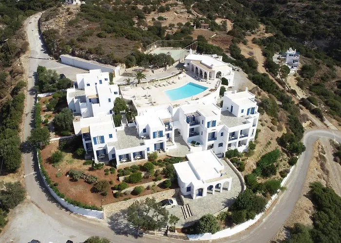 El Sol 酒店 Kapsálion