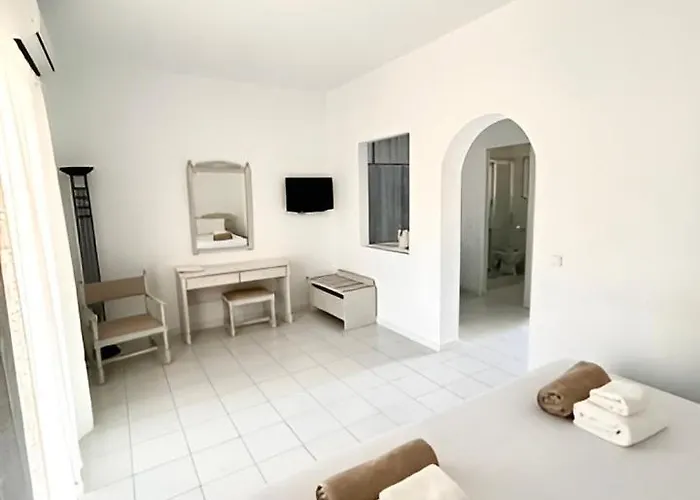 El Sol Hotel 2*